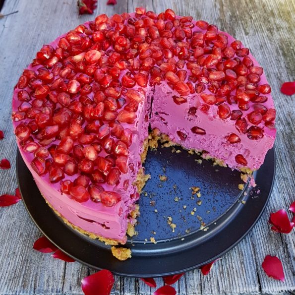 Pink-Kombucha-Torte